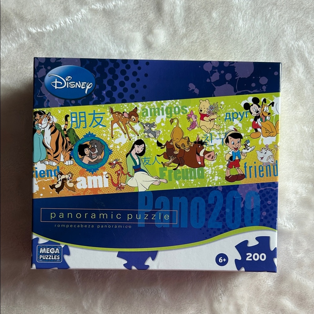 New Disney Mega Puzzles Panoramic 200-Piece Set